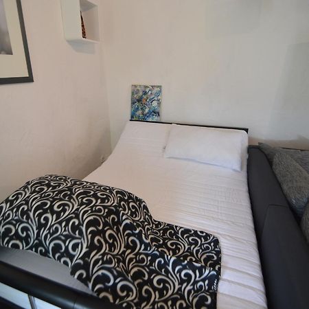 Cozy Apartment In Immerath With Fishing Near Zewnętrze zdjęcie
