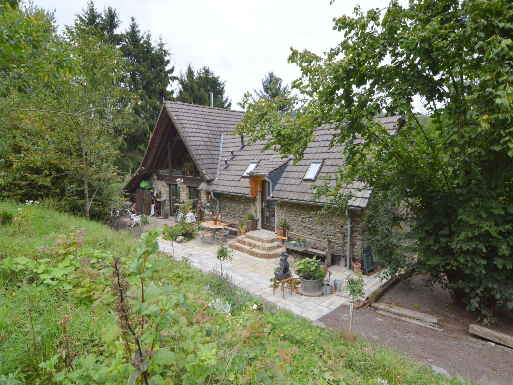 Cozy Apartment In Immerath With Fishing Near Zewnętrze zdjęcie
